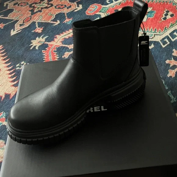 Sorel Ona Ave Black Waterproof Chelsea Boots - Picture 1 of 5